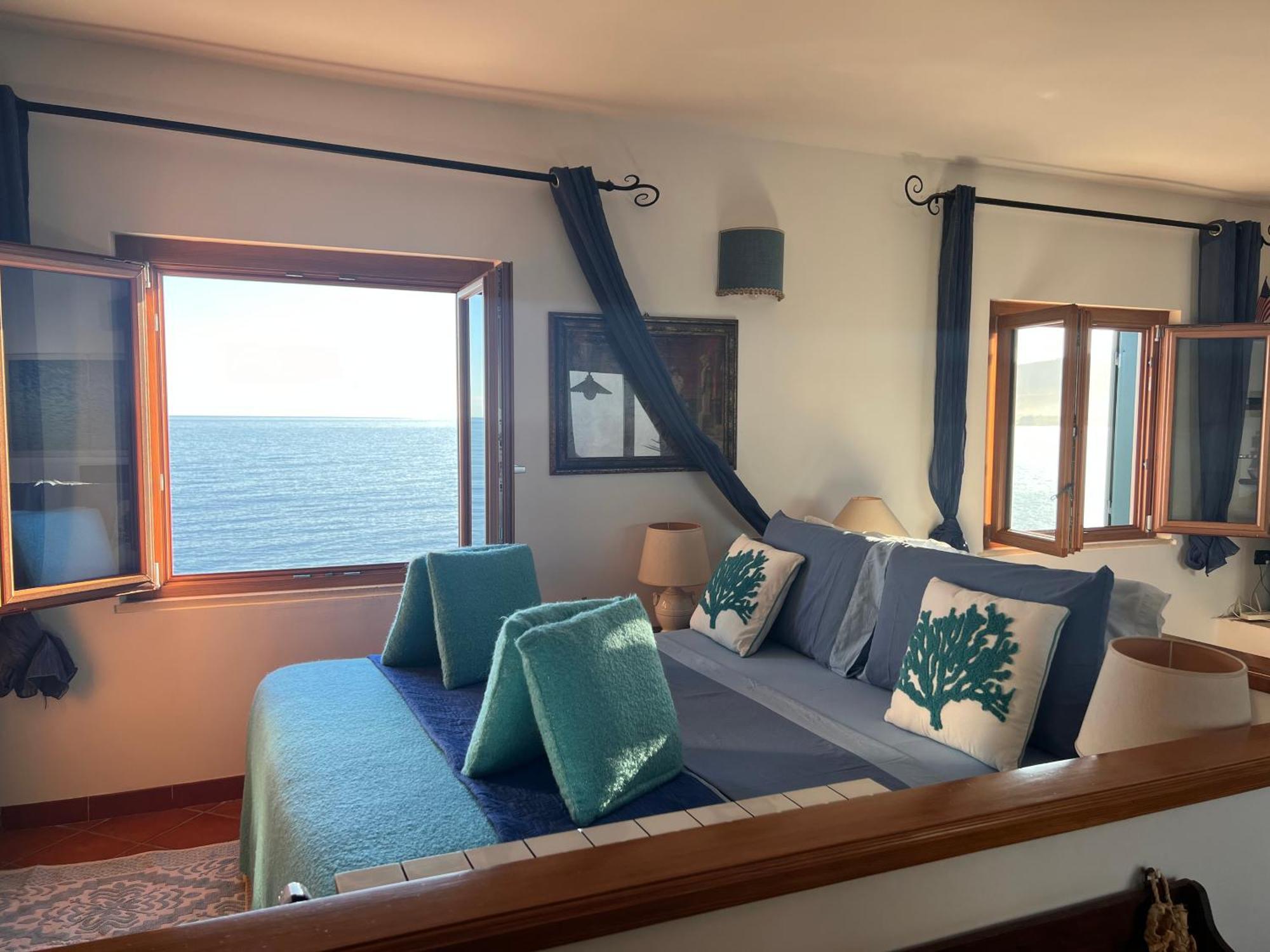 Attico Vista Mare Trapani Apartment Exterior photo